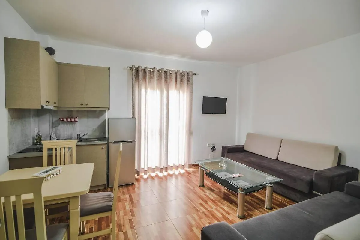 Rosaldo Apartments Ksamil