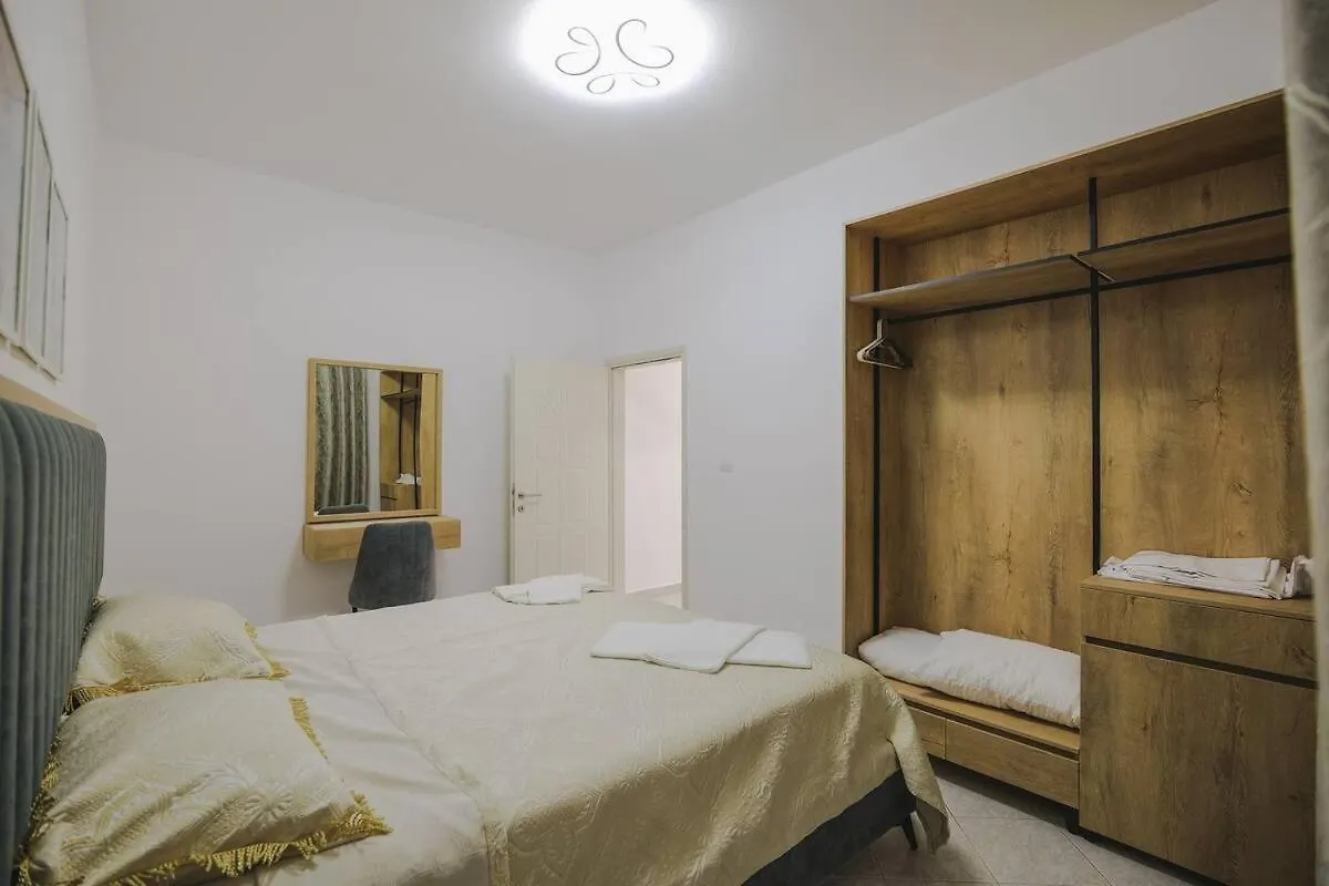 Rosaldo Apartments Ksamil 0*,  Albania