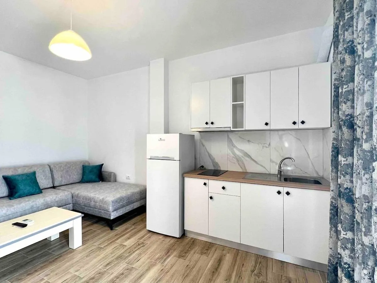 Rose Apartments كساميل