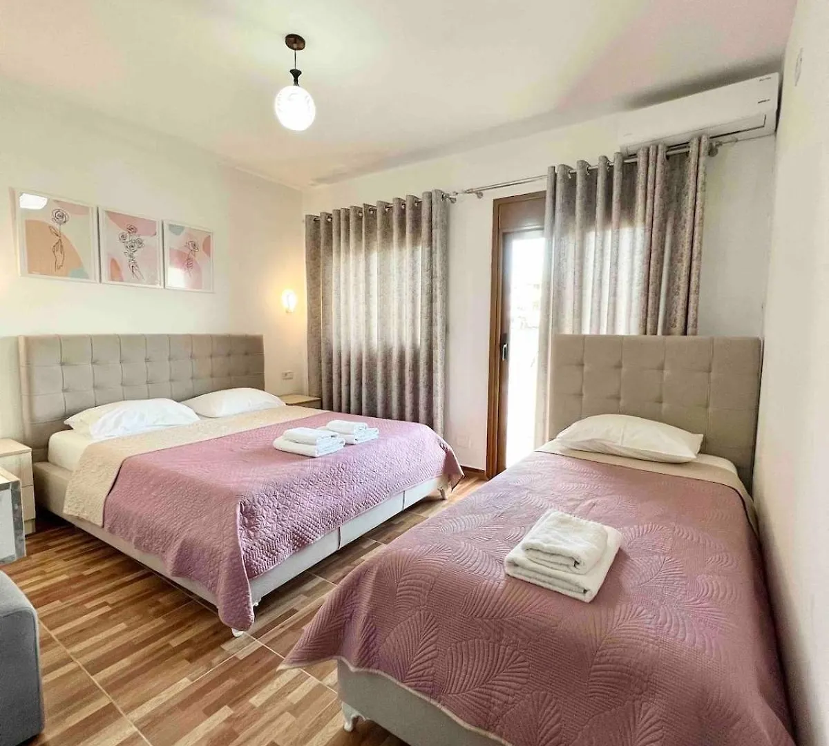 Rose Apartments كساميل 0*,