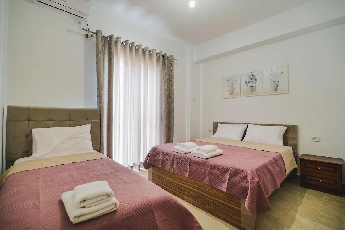 Rosaldo Apartments Ksamil