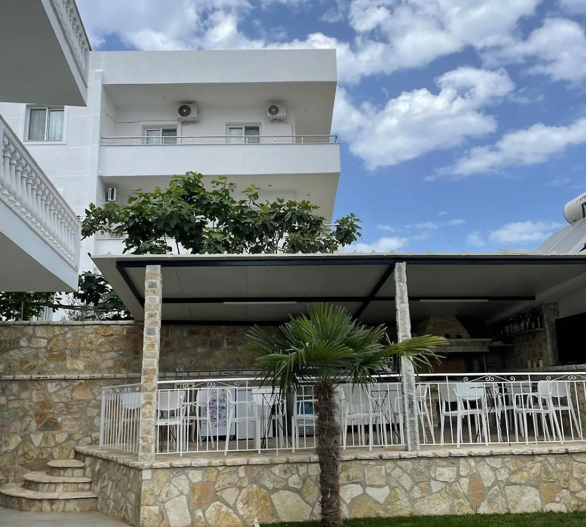 Rose Apartments كساميل 0*,